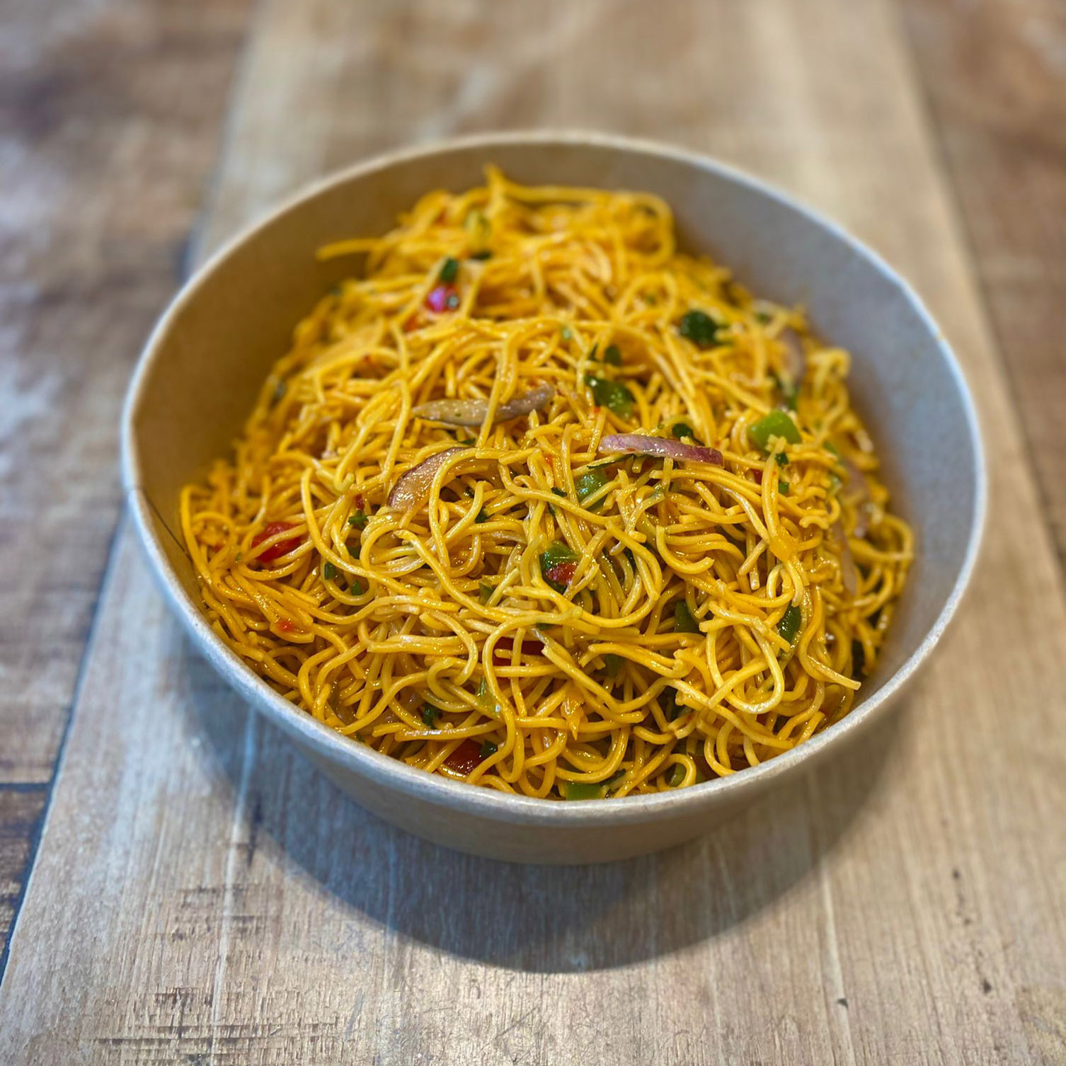 Egg noodles, Red onion, Sweet peppers & fresh coriander