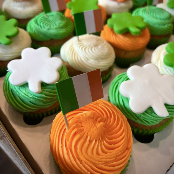 St. Patrick's Day Cupcake Box (12 or 24)